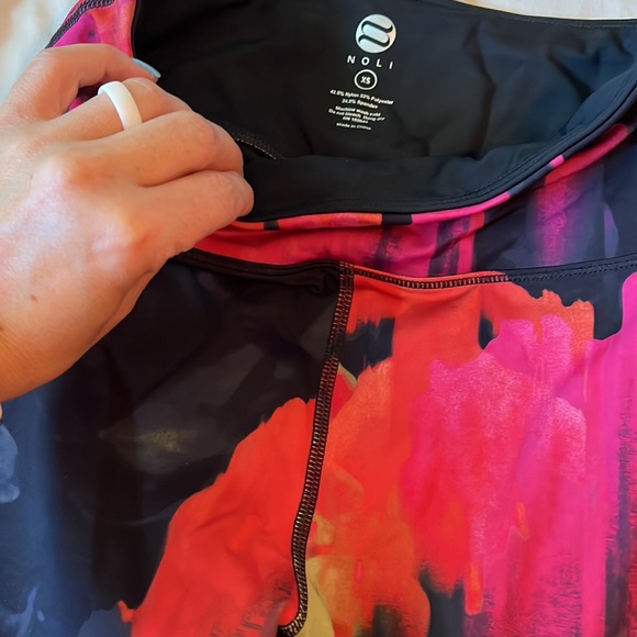 Noli yoga blossom leggings / yoga pants Fuchsia and black - Picture 3 of 3